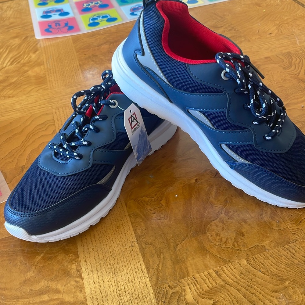 Avalanche boys shoes